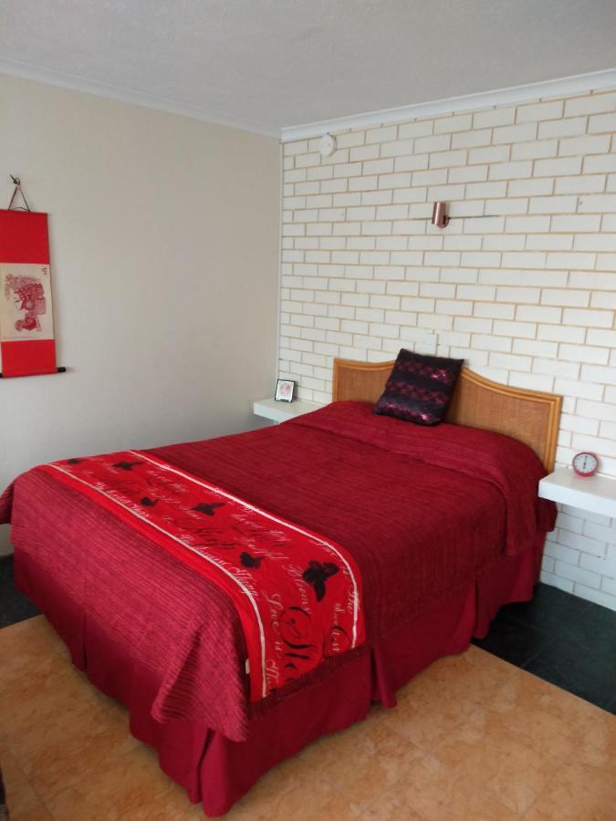 Queenslander Motel Gold Coast Bagian luar foto