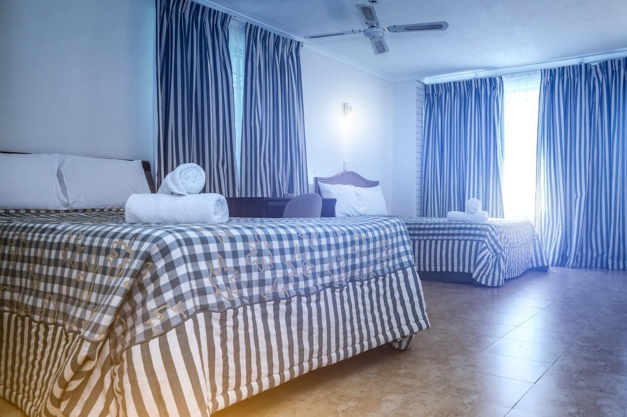 Queenslander Motel Gold Coast Bagian luar foto