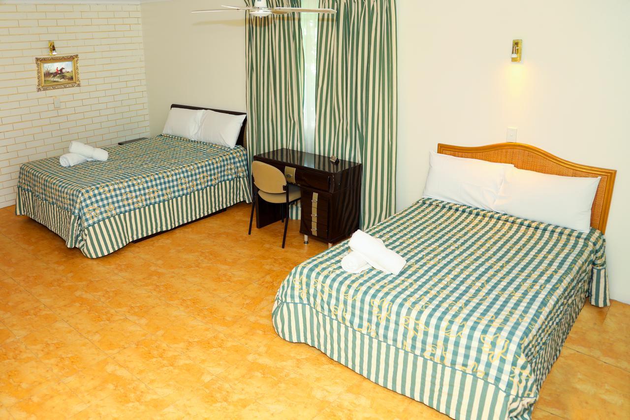 Queenslander Motel Gold Coast Bagian luar foto