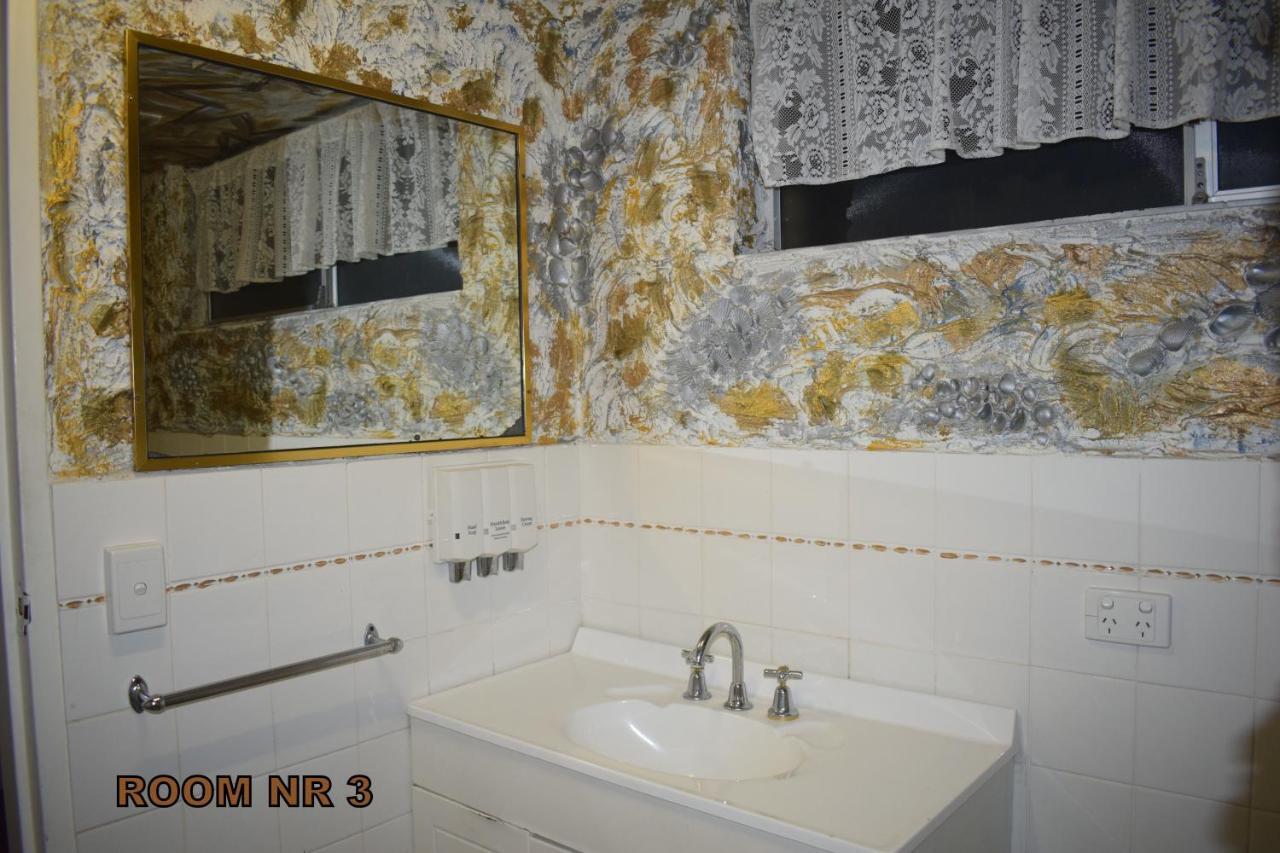 Queenslander Motel Gold Coast Bagian luar foto